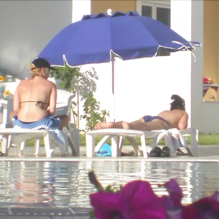 Maistrali Zante Τραγάκι