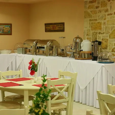 Maistrali Zante Τραγάκι