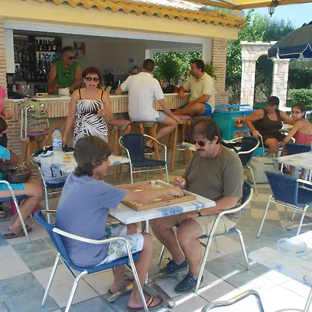 Maistrali Zante Τραγάκι