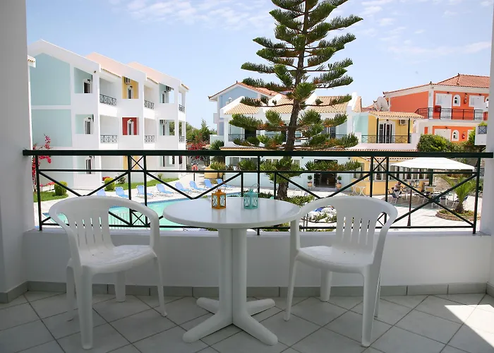 Maistrali Zante Tragaki