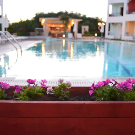 Hotel Maistrali Zante 4*